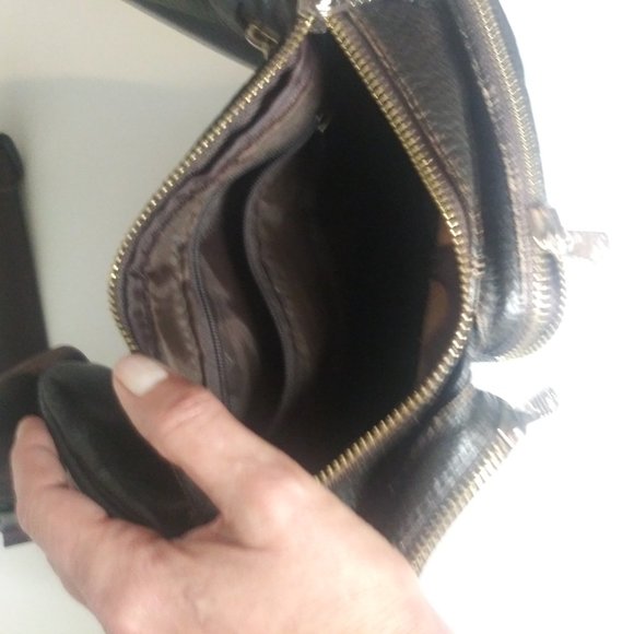 Fuzhiniao Brown Leather Hip Pack Crossbody Travel Streetwear Man Bag Unisex VGC - Picture 3 of 8